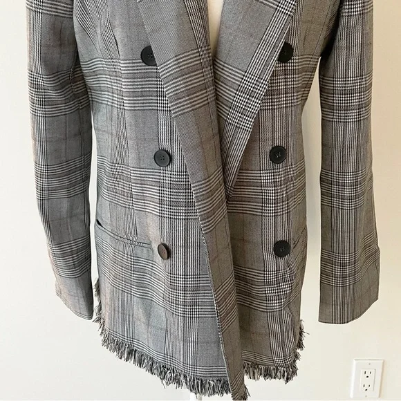 Romeo & Juliet Couture | Black/White/Red Plaid Open Front Fringed Blazer *NWT* - Picture 5 of 15